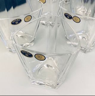 （分類：）位於 。 由 lsllai 提交（商品編號 236664513，圖片 1）。簡介： 。