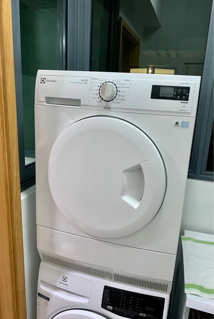 Dryer Machine (Electrolux Intuitive / 8 kg), TV & Home Appliances