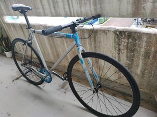 (Category: ) located in . Submitted by 100chris001 (Listing ID 1188986895, Image 1). Description: .
