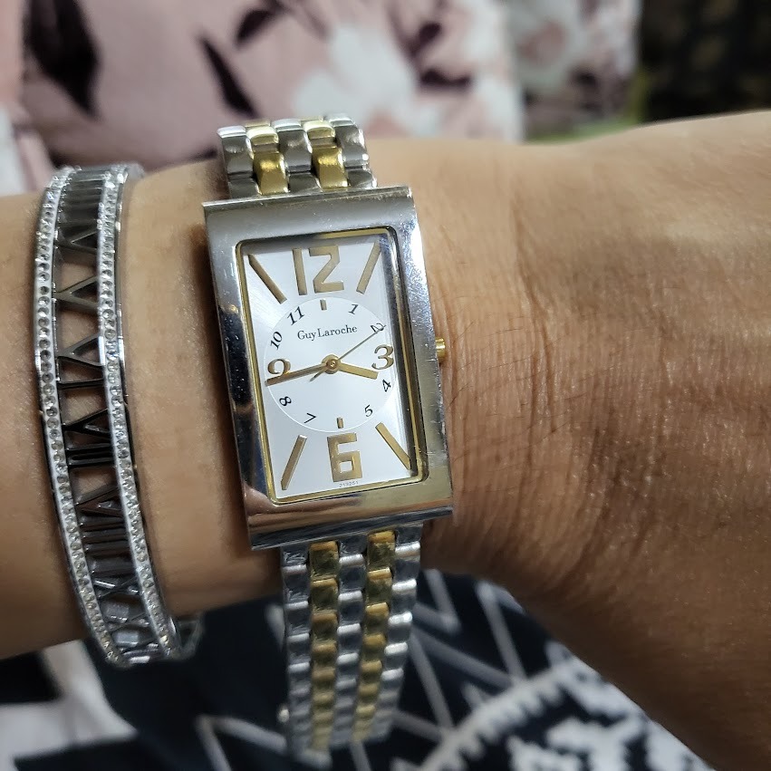 Guy laroche square watch clearance