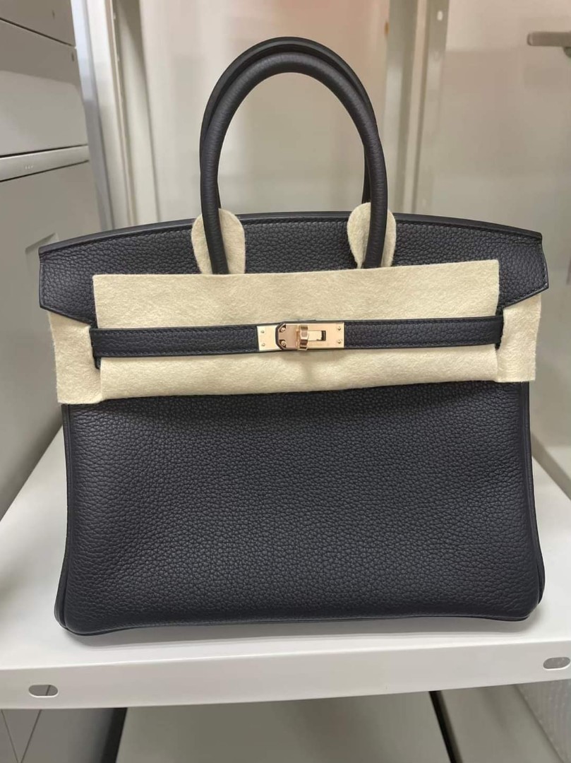 Birkin 25 Gold Togo Phw M stamp, Luxury, Bags & Wallets on Carousell