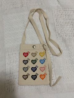 （分類：）位於 。 由 sze_0906 提交（商品編號 1189097486，圖片 1）。簡介： 。