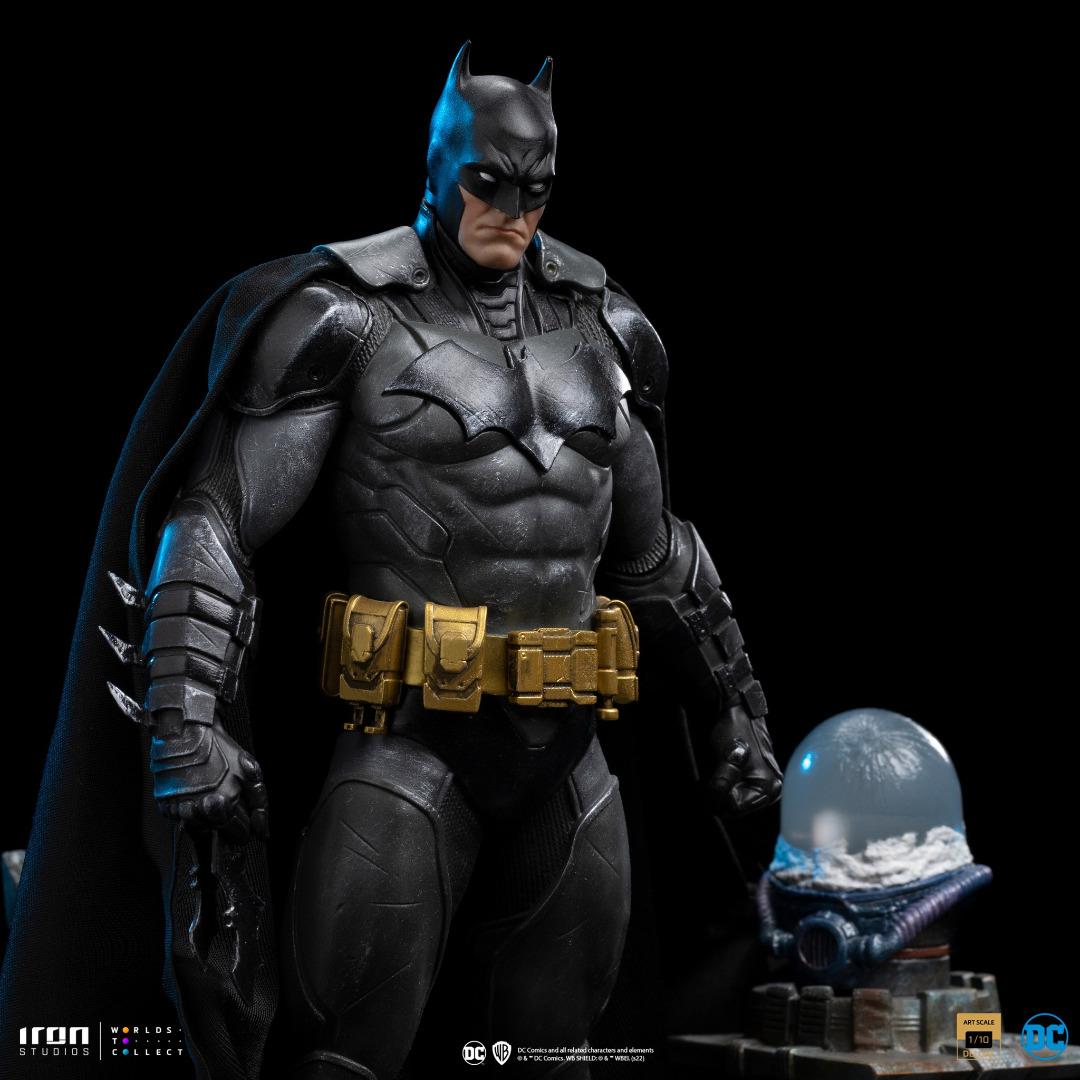 Iron Studios - Batman Unleashed Deluxe - DC Comics - Art Scale 1/10 ...