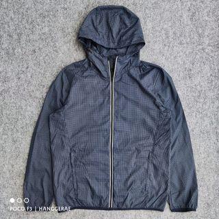 JAKET PARASUT UNIQLO LIKE NEW NOT ADIDAS CARHATT