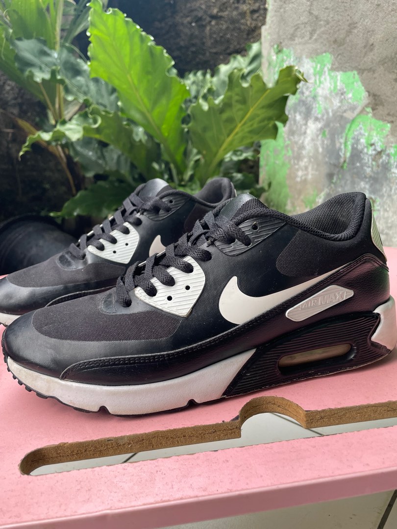 Jual NIKE AIR MAX 90 ULTRA 2.0 Men's Running Shoes 875695-008, Fesyen Pria,  Sepatu , Sneakers di Carousell