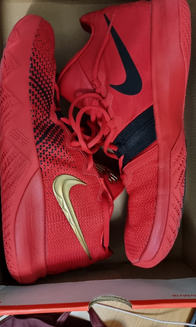 Nike kyrie flytrap red hot sale gold