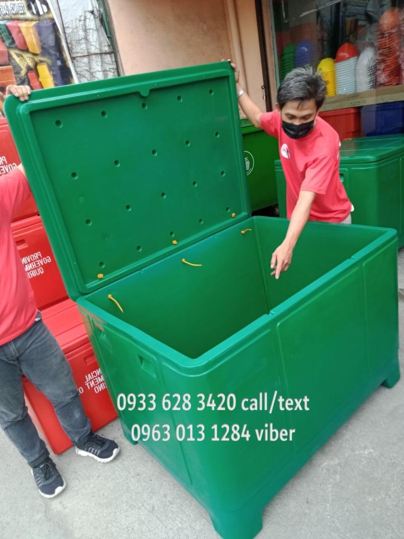 LARGE COOLER BOX / LARGE STORAGE FOOD BOX, Furniture & Home Living