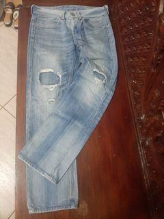 Levis Jeans Men size 29