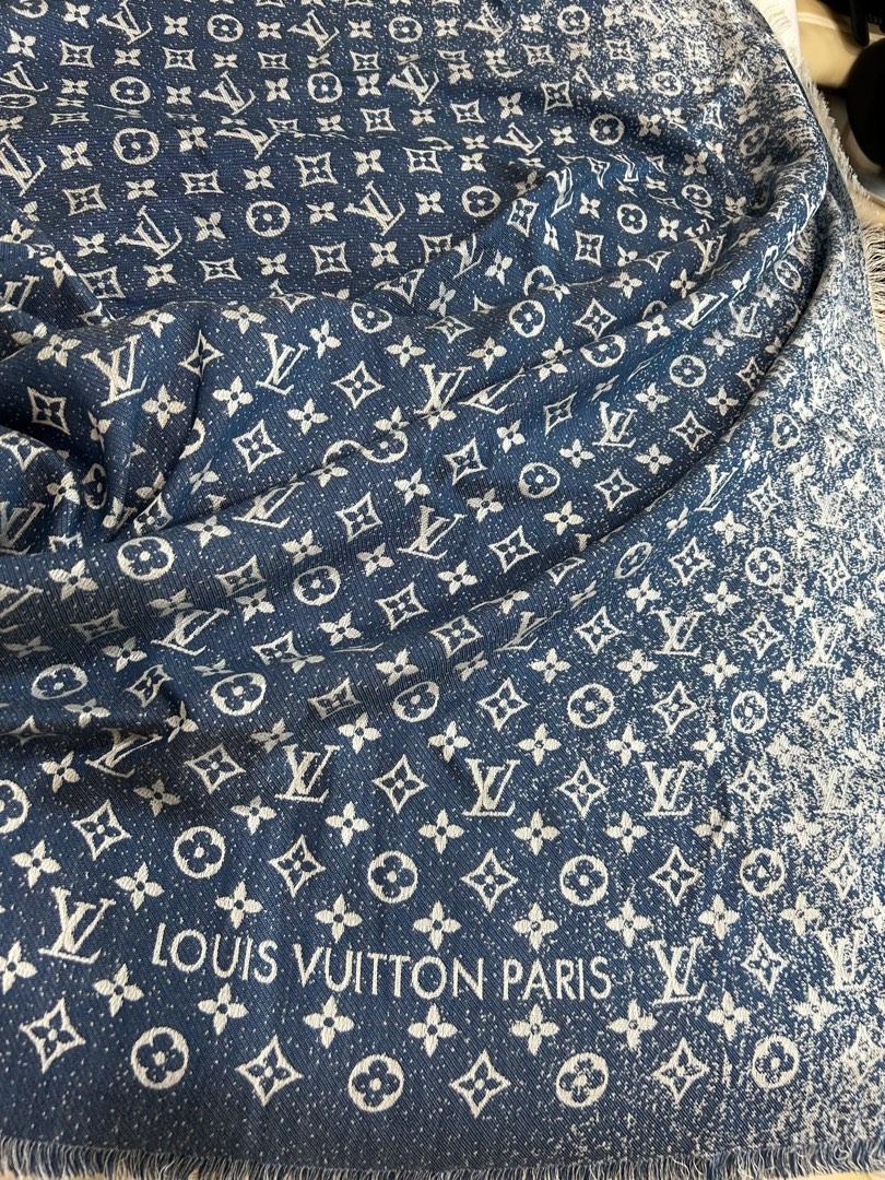 Shop Louis Vuitton MONOGRAM Denim Gradient Shawl (M77461) by