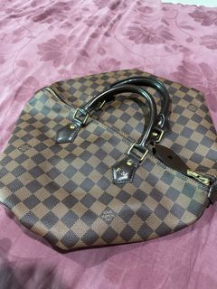 (Category: ) located in . Submitted by fatinmorat (Listing ID 1189027183, Image 1). Description: .
