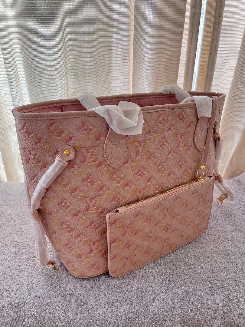 Louis Vuitton Neverfull MM Rose Ballerine Epi Leather - SOLD