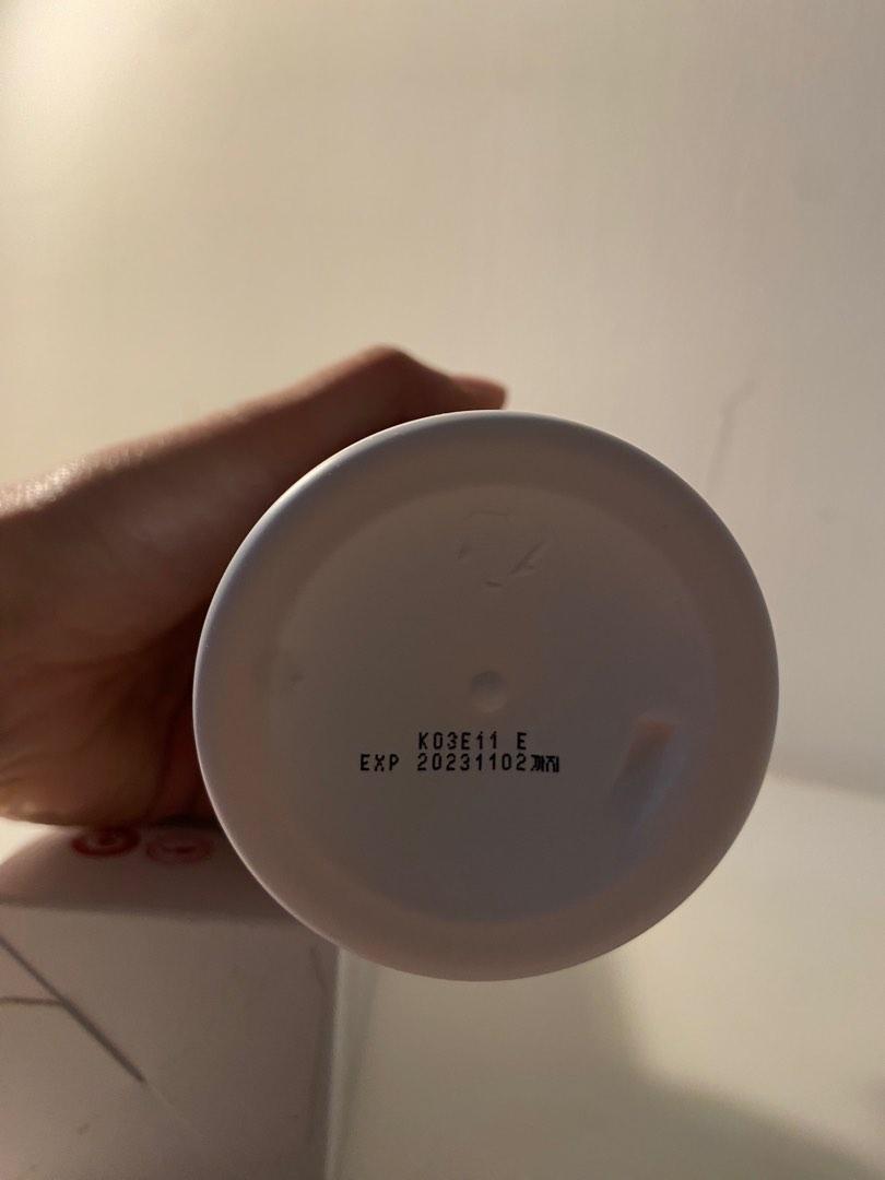 Medicube red acne body wash, Beauty & Personal Care, Bath & Body, Body