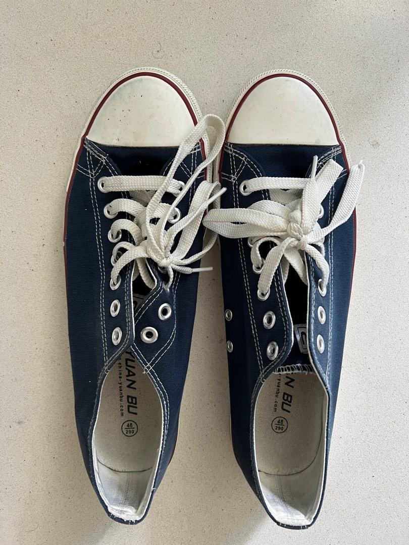 Mens sneakers under top $5