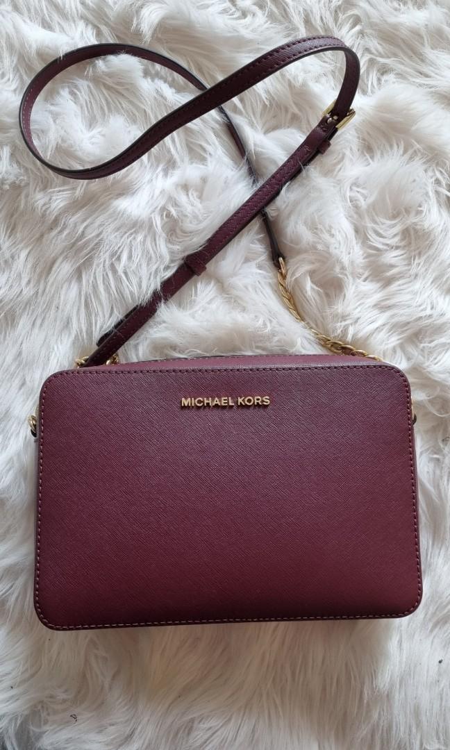 Michael kors crossbody maroon online
