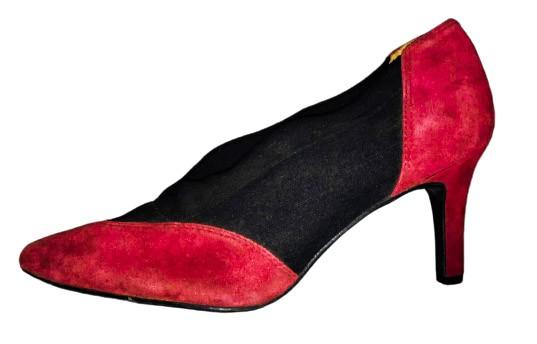 naturalizer red heels