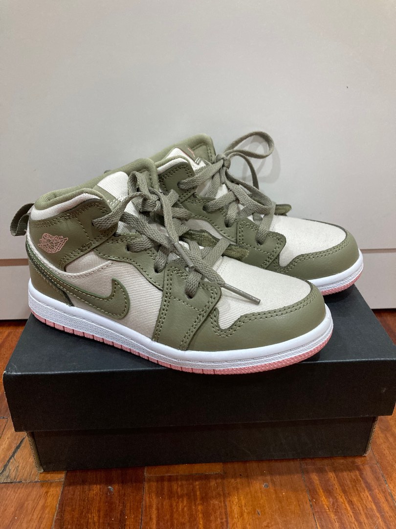 jordan air mid junior