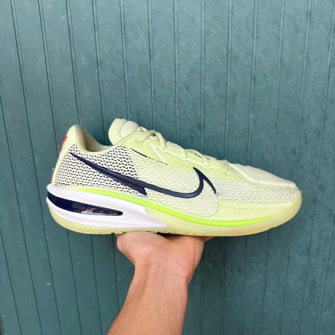 nike gt cut 1, 男裝, 鞋, 波鞋 Carousell