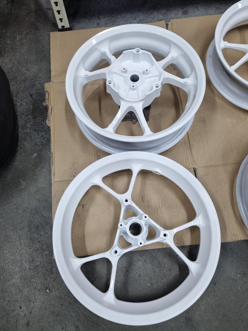 NMAX V2 White Rims, Motorcycles, Motorcycle Accessories on Carousell