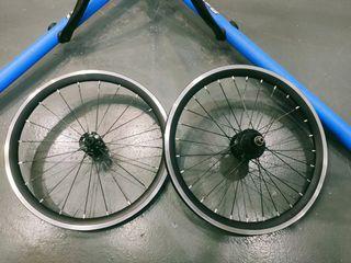 P line wheels set front +rear 
