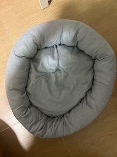 Pet bed