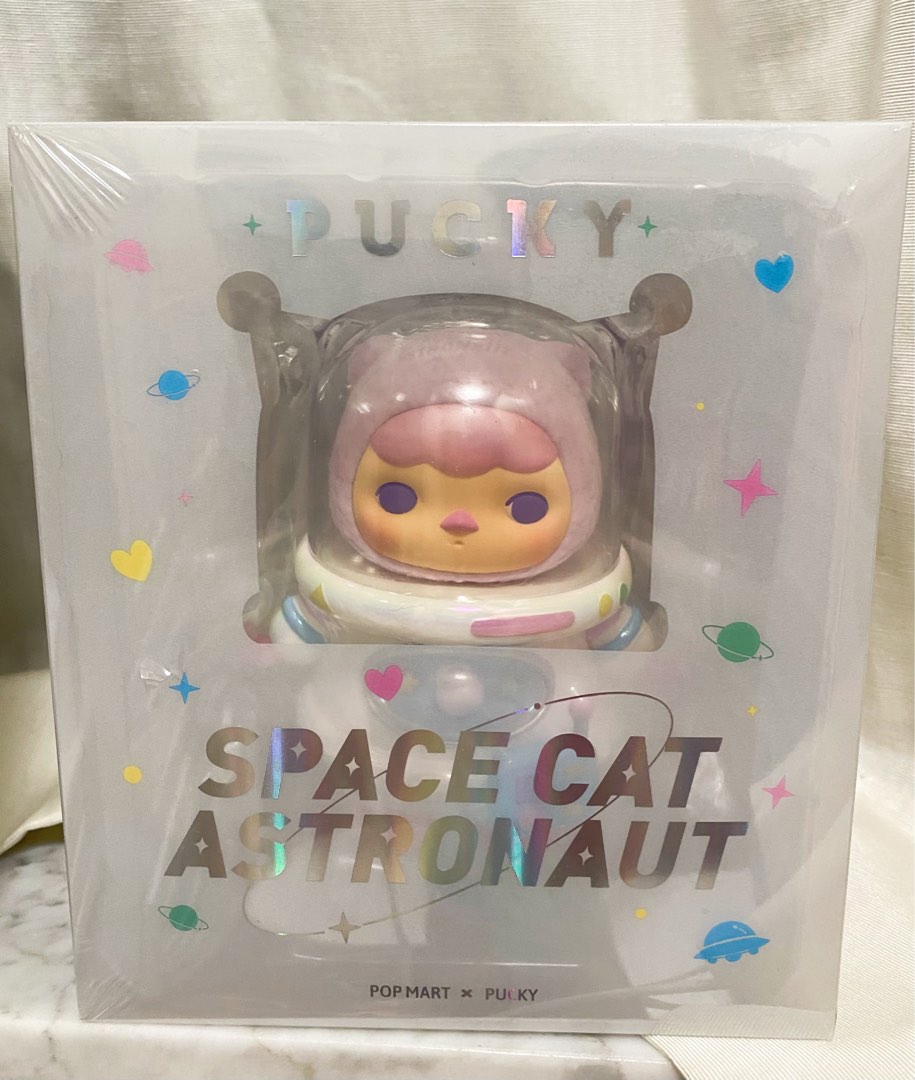 Pop Mart Pucky Planet Explorer-Space Cat Astronaut Figurine, 興趣