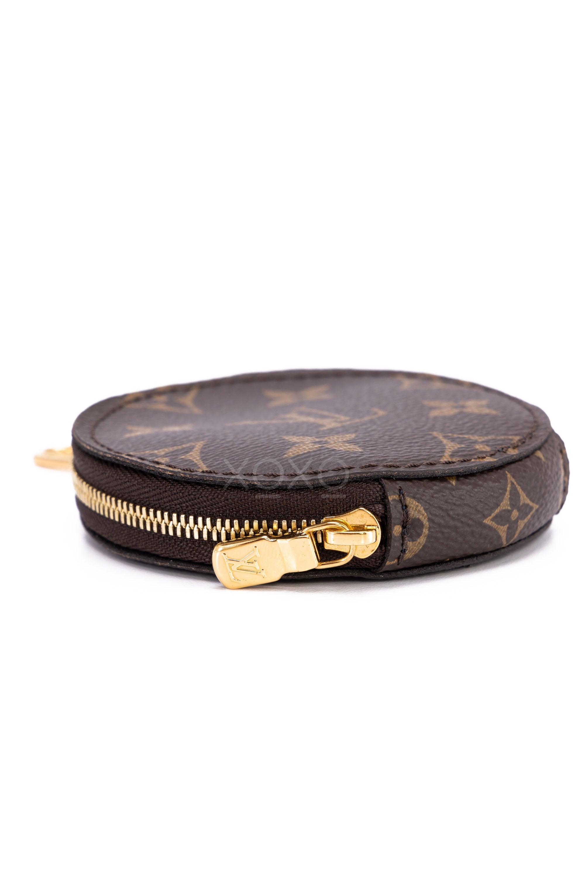 Pre-owned Louis Vuitton Round Coin Pouch Monogram Coated Canvas, Luxury,  Bags & Wallets on Carousell