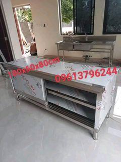 Prep table with cabinet stainless 304