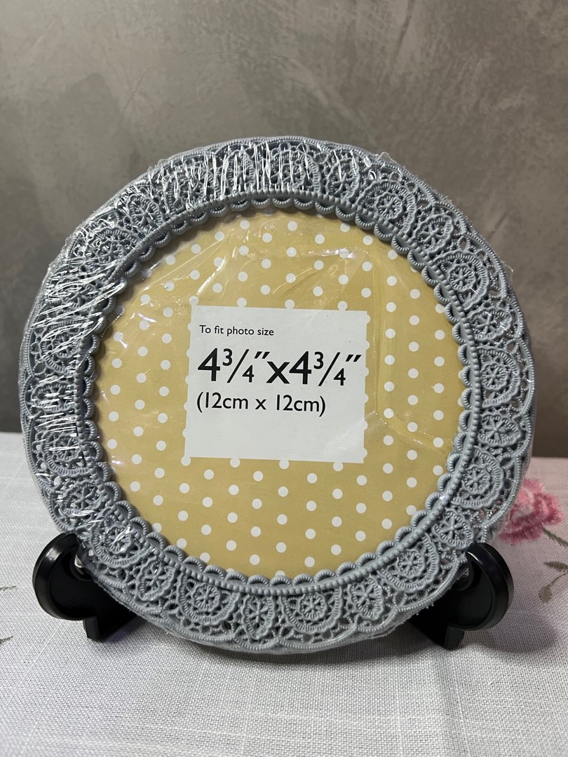 Round Metal Lace Frame. Ornate Frame. 12cm x 12 cm, Furniture & Home ...