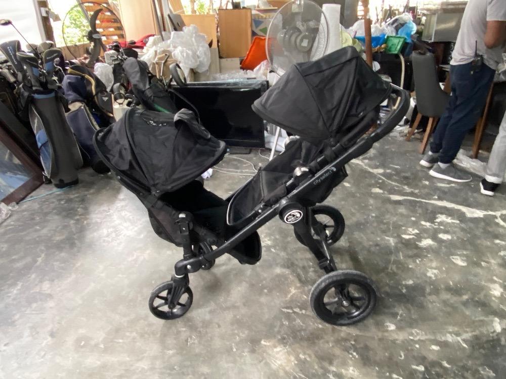Tempat duduk stroller store