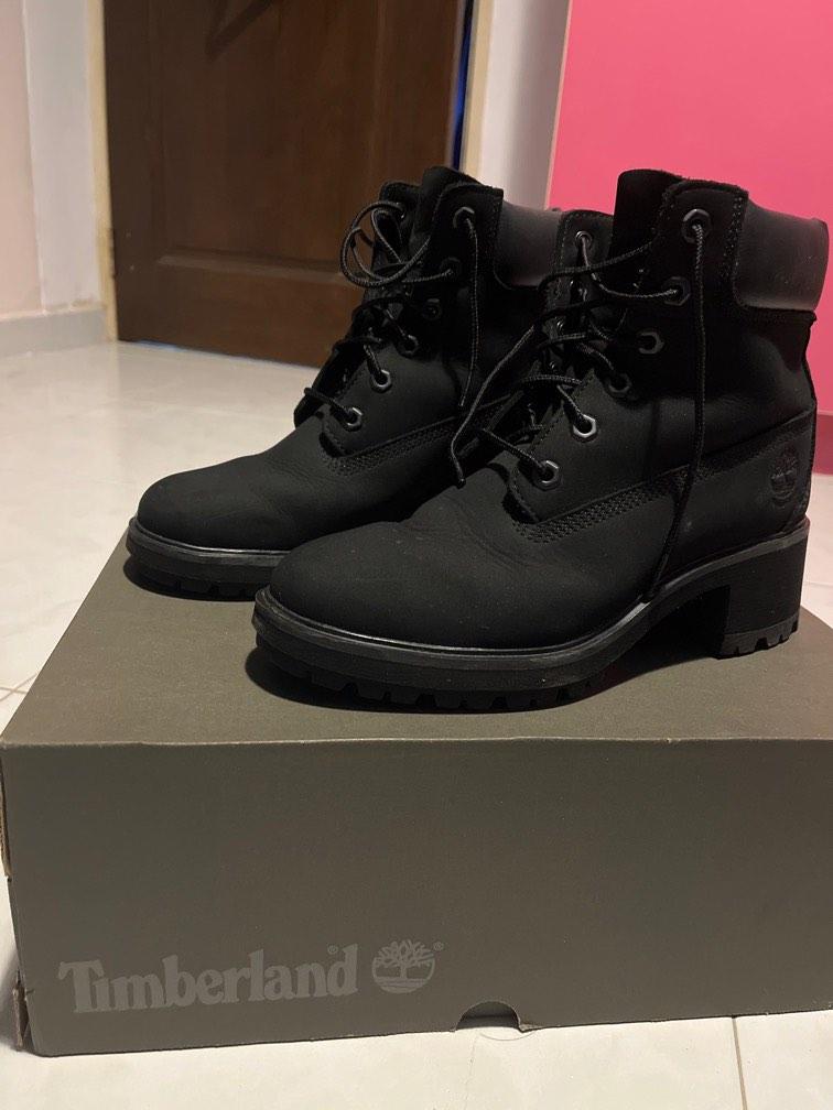 Matte hotsell black timberlands