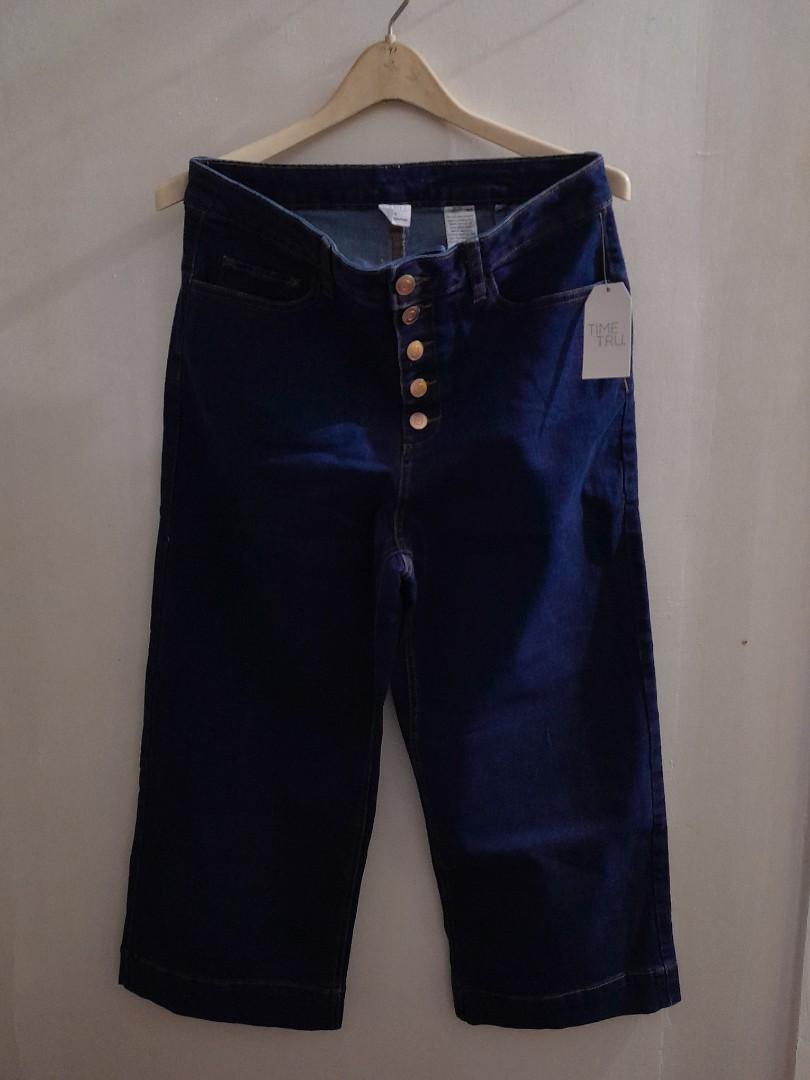 TIME AND TRU WIDE LEG CROP JEANS Women s Fashion Bottoms Jeans