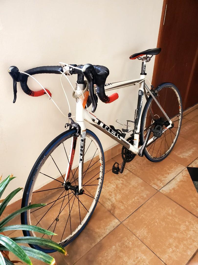 Trek 2.3 alpha road bike online