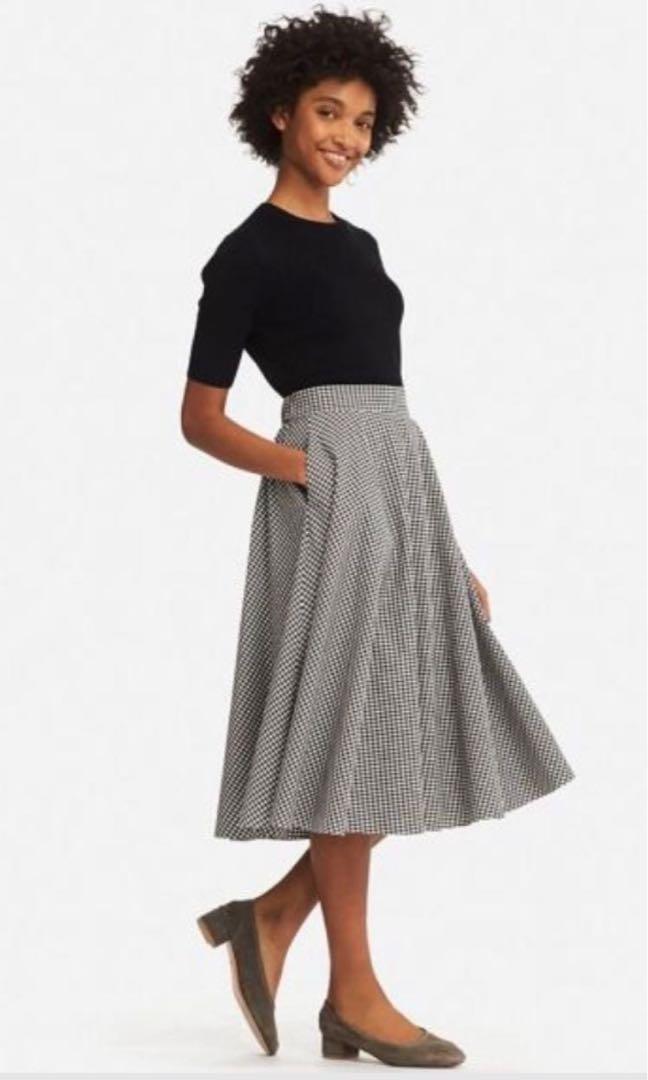 Uniqlo gingham circle skirt Women s Fashion Bottoms Skirts on Carousell