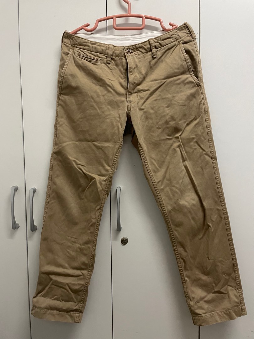Uniqlo Khaki Pants, Men's Fashion, Bottoms, Trousers on Carousell