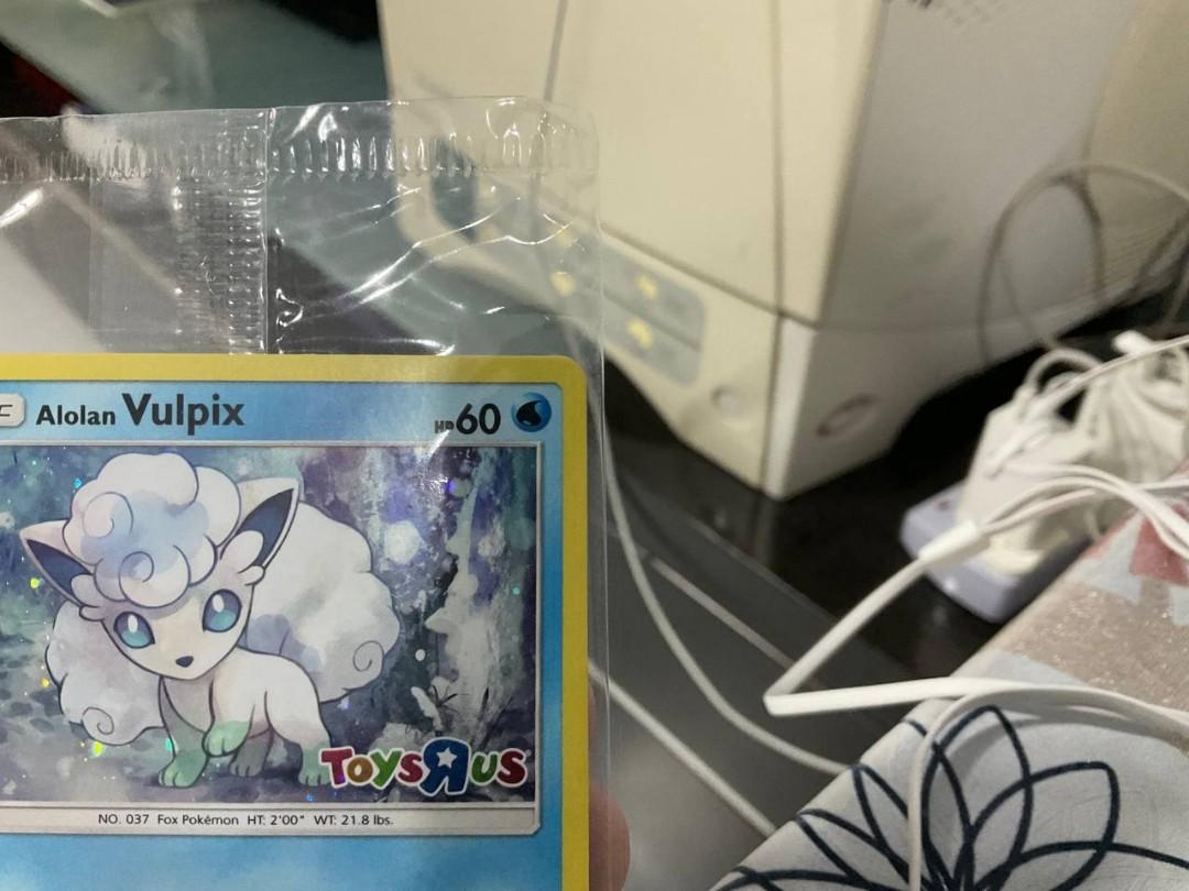 Vulpix Alolan Vulpix Alolan Vulpix ToysRUs Promo Pokemon Promo English Promo English Pokemon Cards Vulpix
