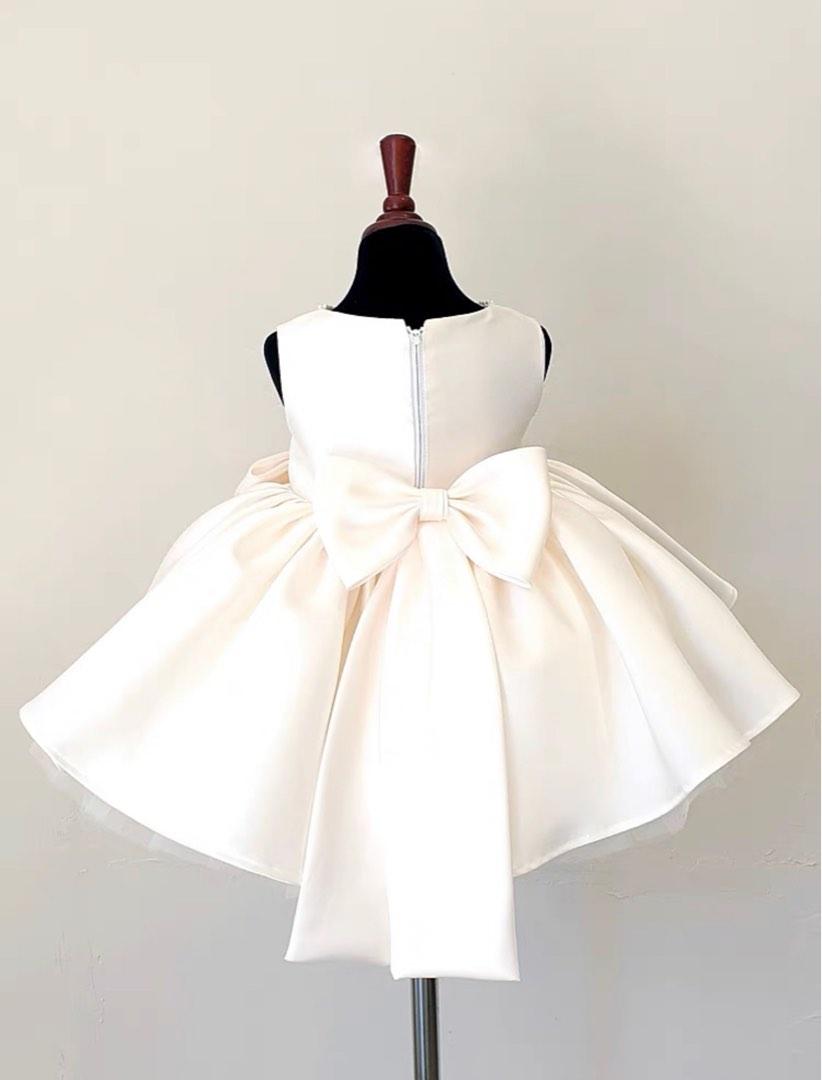 White tulle shop flower girl dress