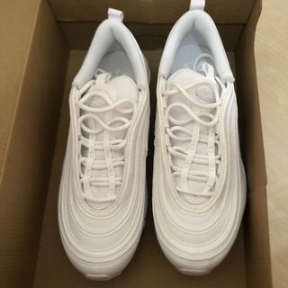 （分類：）位於 。 由 luvac 提交（商品編號 1189036097，圖片 1）。簡介： 。
