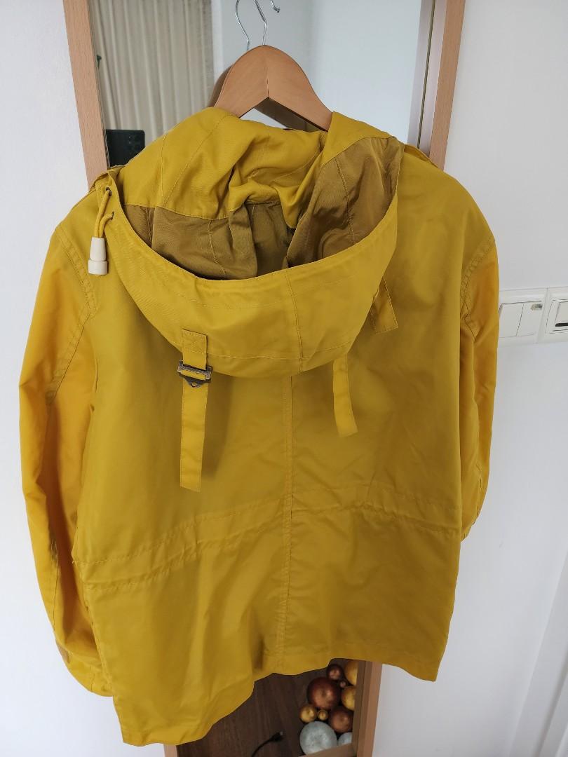 Used discount burberry raincoat