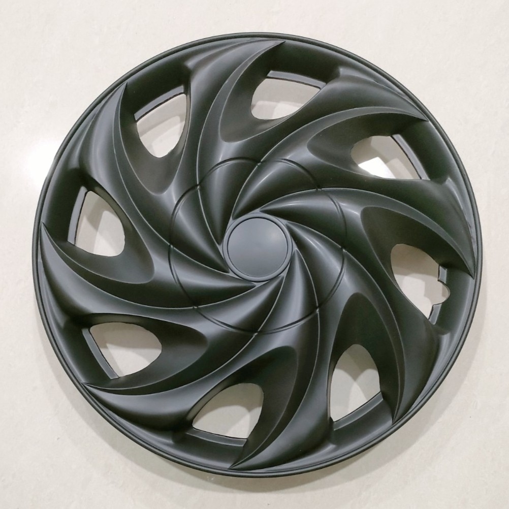 13" Black Wheel Covers, Car Accessories, Tyres & Rims on Carousell