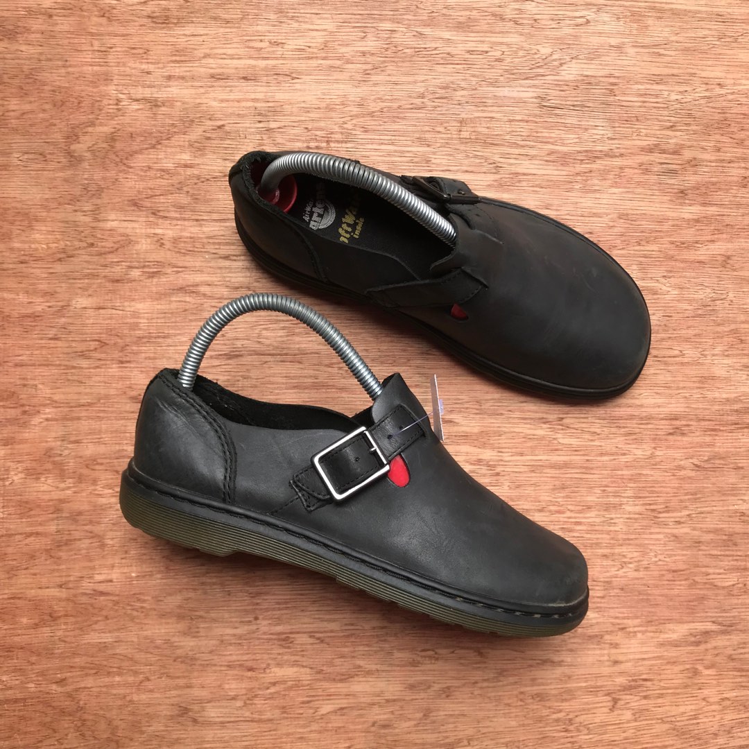 4UK Dr.Martens Patricia Flat Black
