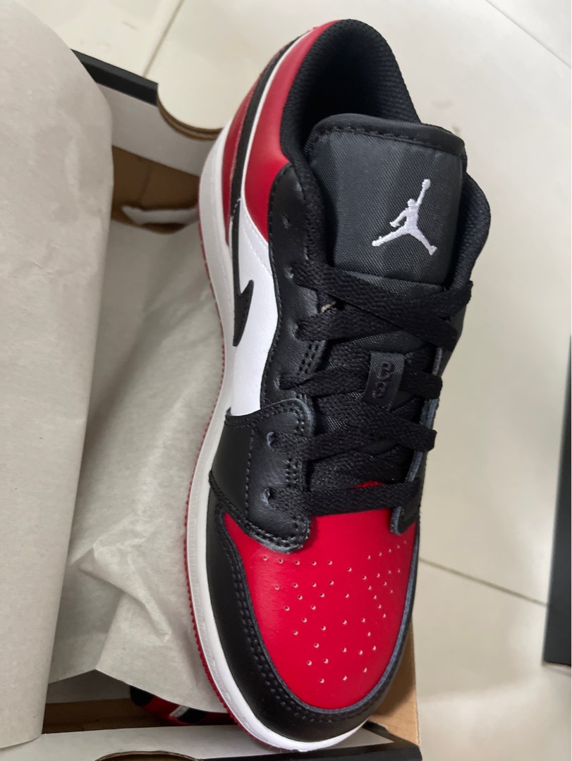 靴/シューズ Nike GS Air Jordan 1 Low Bred Toe 23.5cm