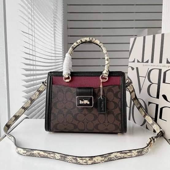 Authentic Coach Sling bag new price, Women's Fashion, Bags & Wallets,  Cross-body Bags on Carousell