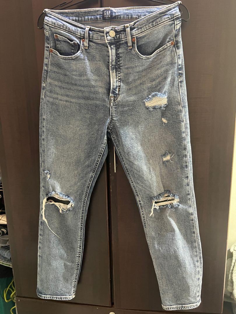 Authentic GAP Girlfriend Ripped Jeans, Women's Fashion, Bottoms, Jeans