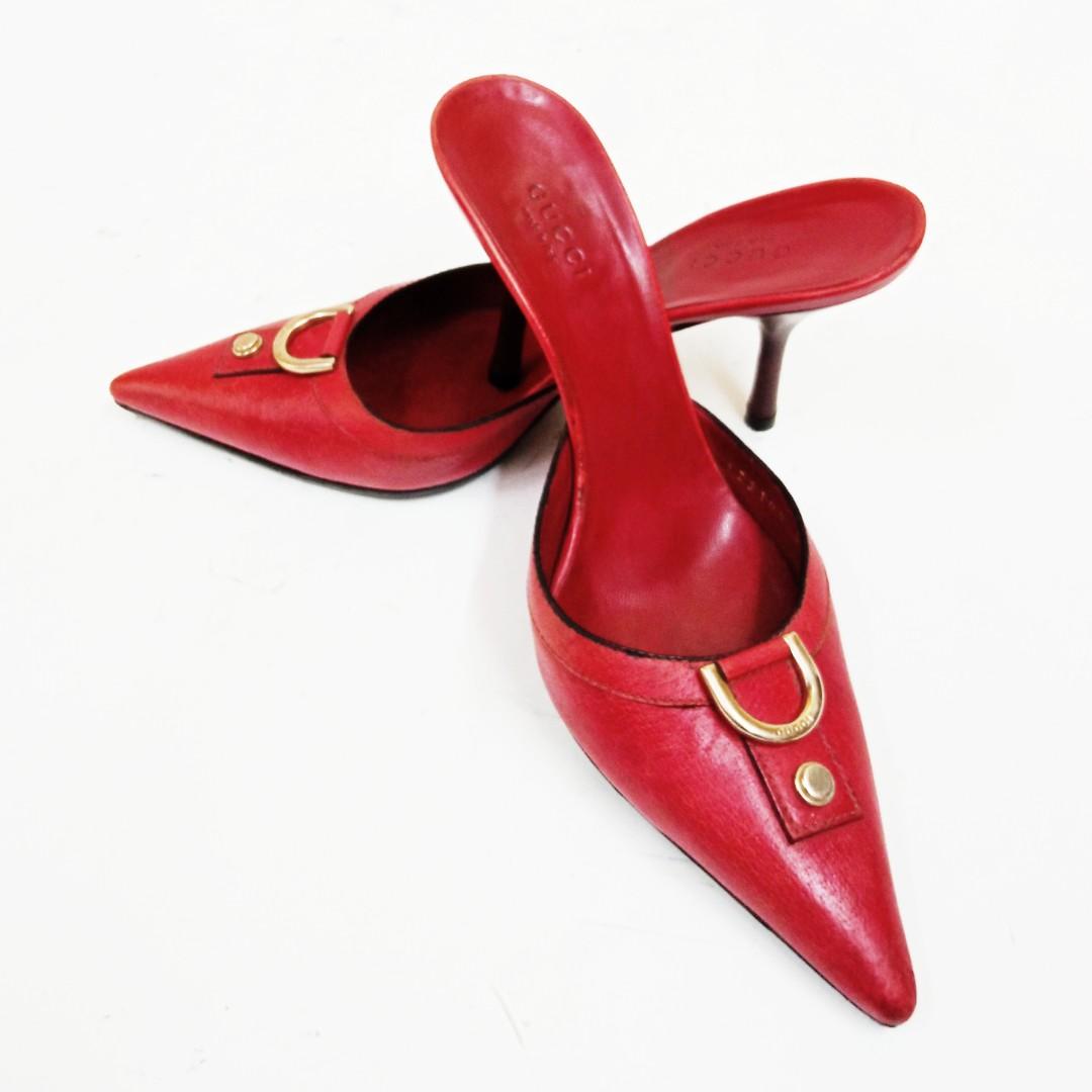 Gucci hot sale pointed heels