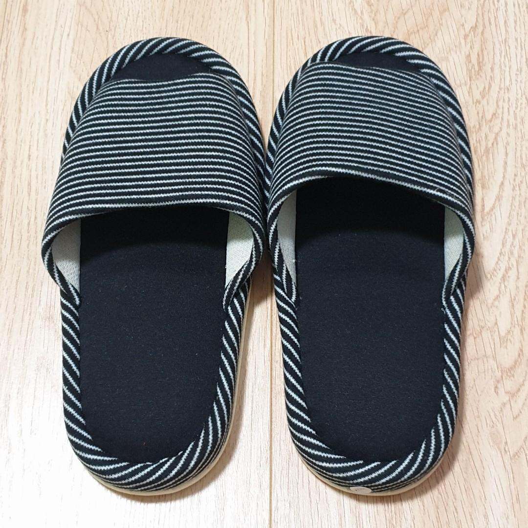 Japanese house slippers muji store