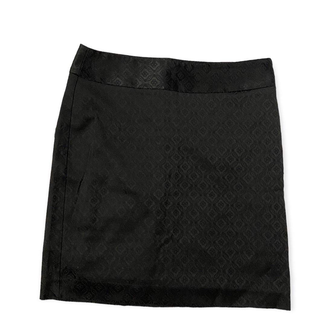 Black corporate skirt (Banana Republic), Women's Fashion, Bottoms