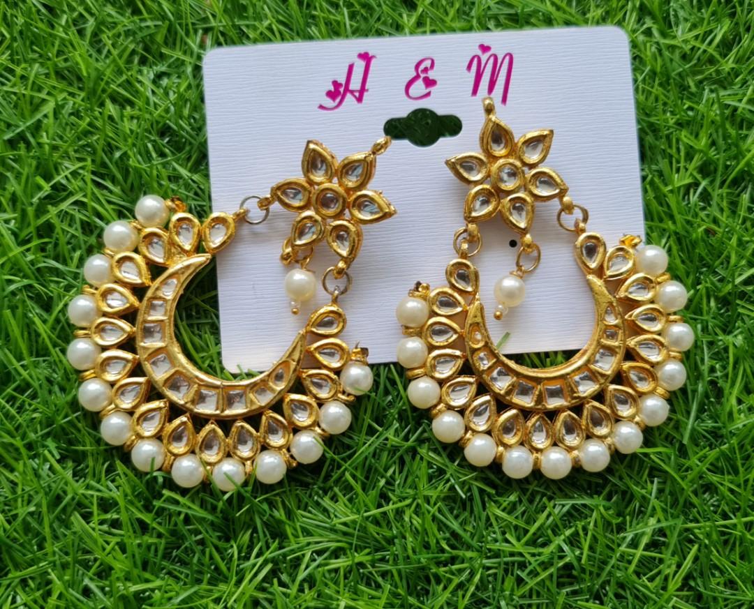 Western top earrings design