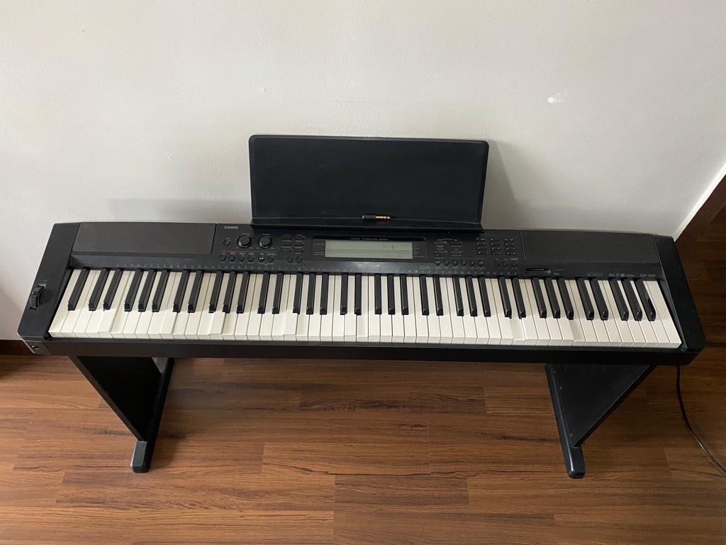 Casio CDP-200R Electronic keyboard, Hobbies & Toys, Music & Media ...
