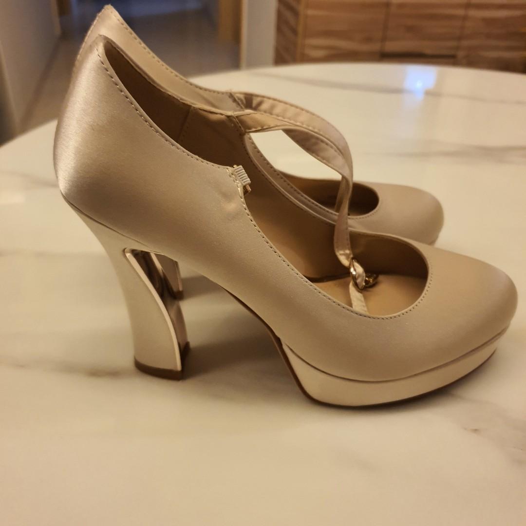 champagne platform heels