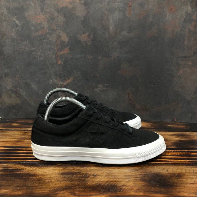 Converse one star Men s Fashion Footwear Sneakers on Carousell